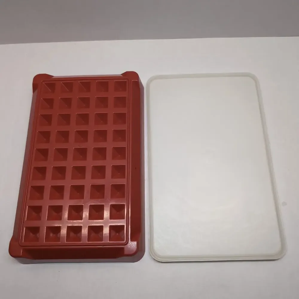 Tupperware Hot Dog Keeper Bacon Deli Container 1292 With Lid Rectangle